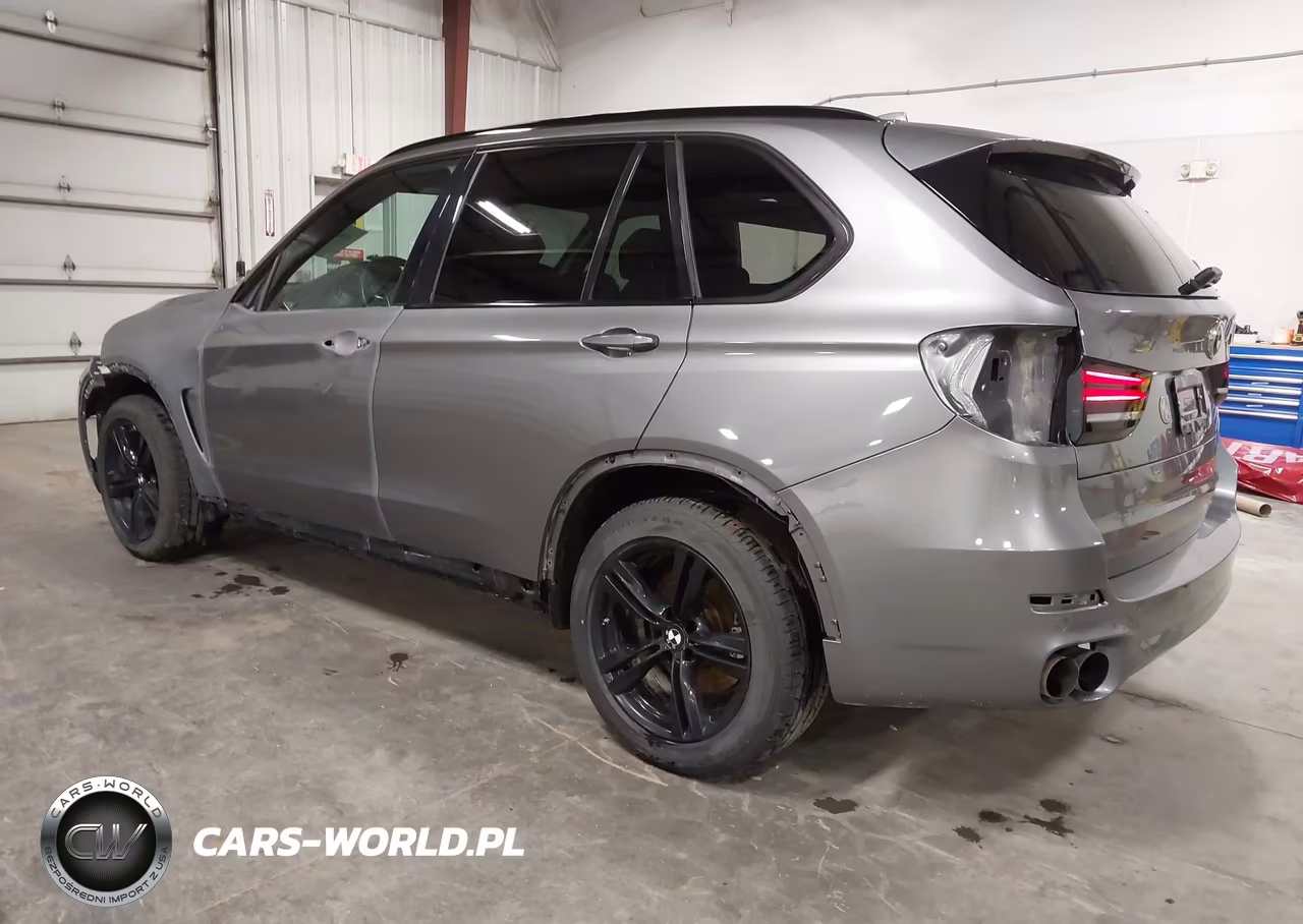 2016 BMW X5 xDrive50I VIN:5UXKR6C50G0J80095 - 3