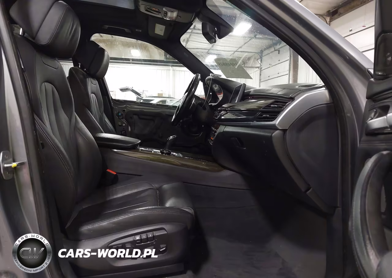2016 BMW X5 xDrive50I VIN:5UXKR6C50G0J80095 - 5
