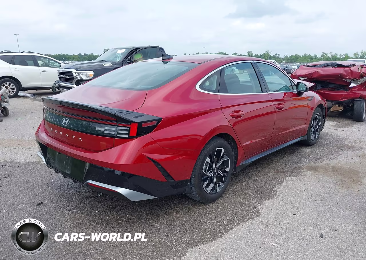 2025 Hyundai Sonata Sel VIN:KMHL64JA2SA465754 - 4