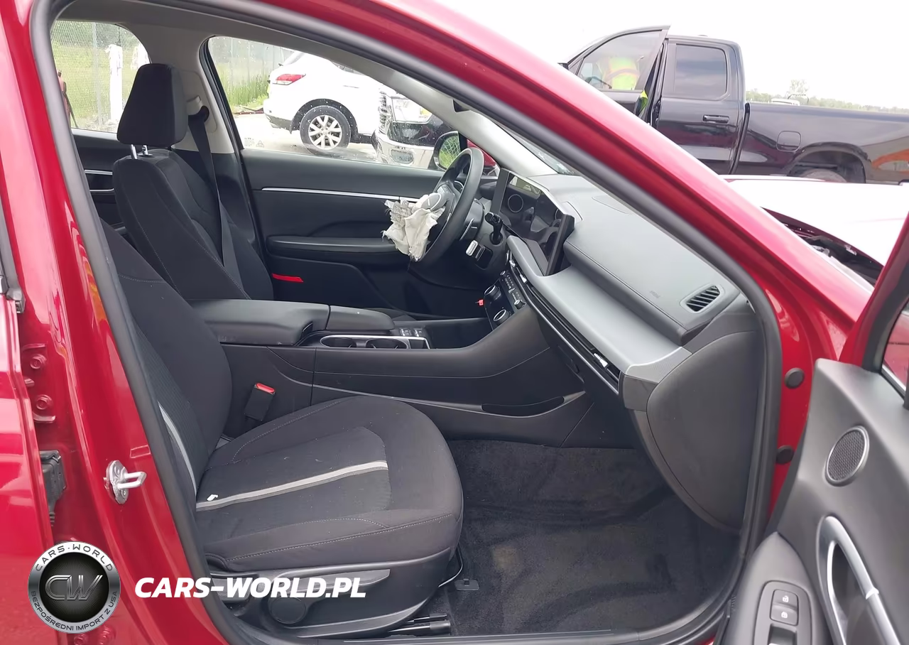 2025 Hyundai Sonata Sel VIN:KMHL64JA2SA465754 - 5