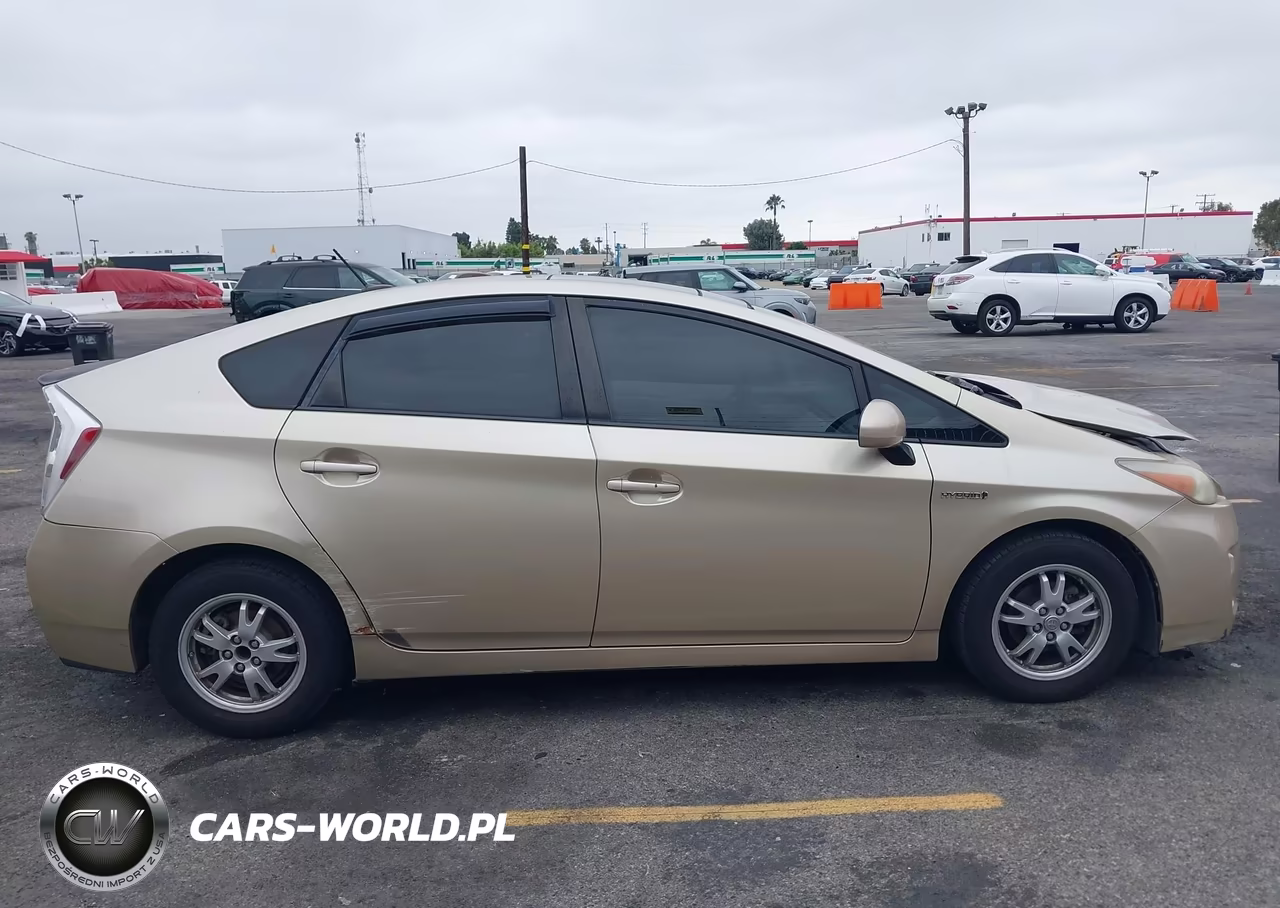 2011 Toyota Prius Three VIN:JTDKN3DU4B1427820 - 13