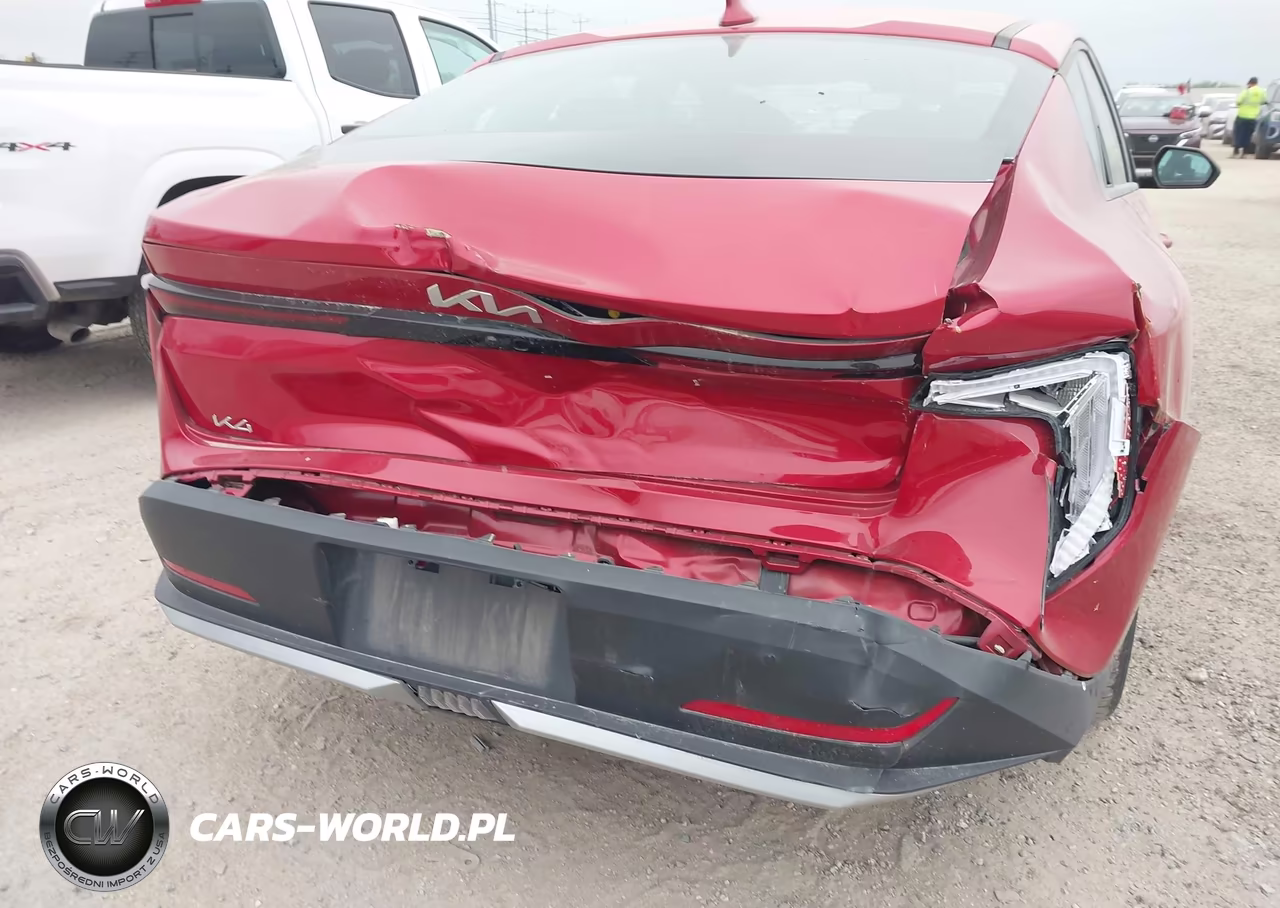2025 Kia K4 Lxs VIN:3KPFT4DE9SE043924 - 6