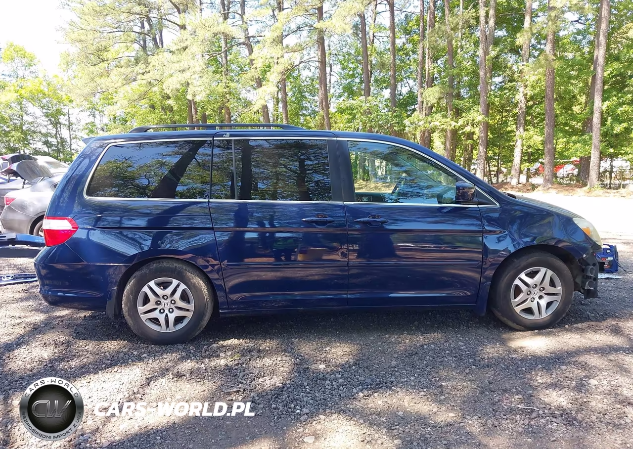 2007 Honda Odyssey Ex VIN:5FNRL38447B031657 - 14