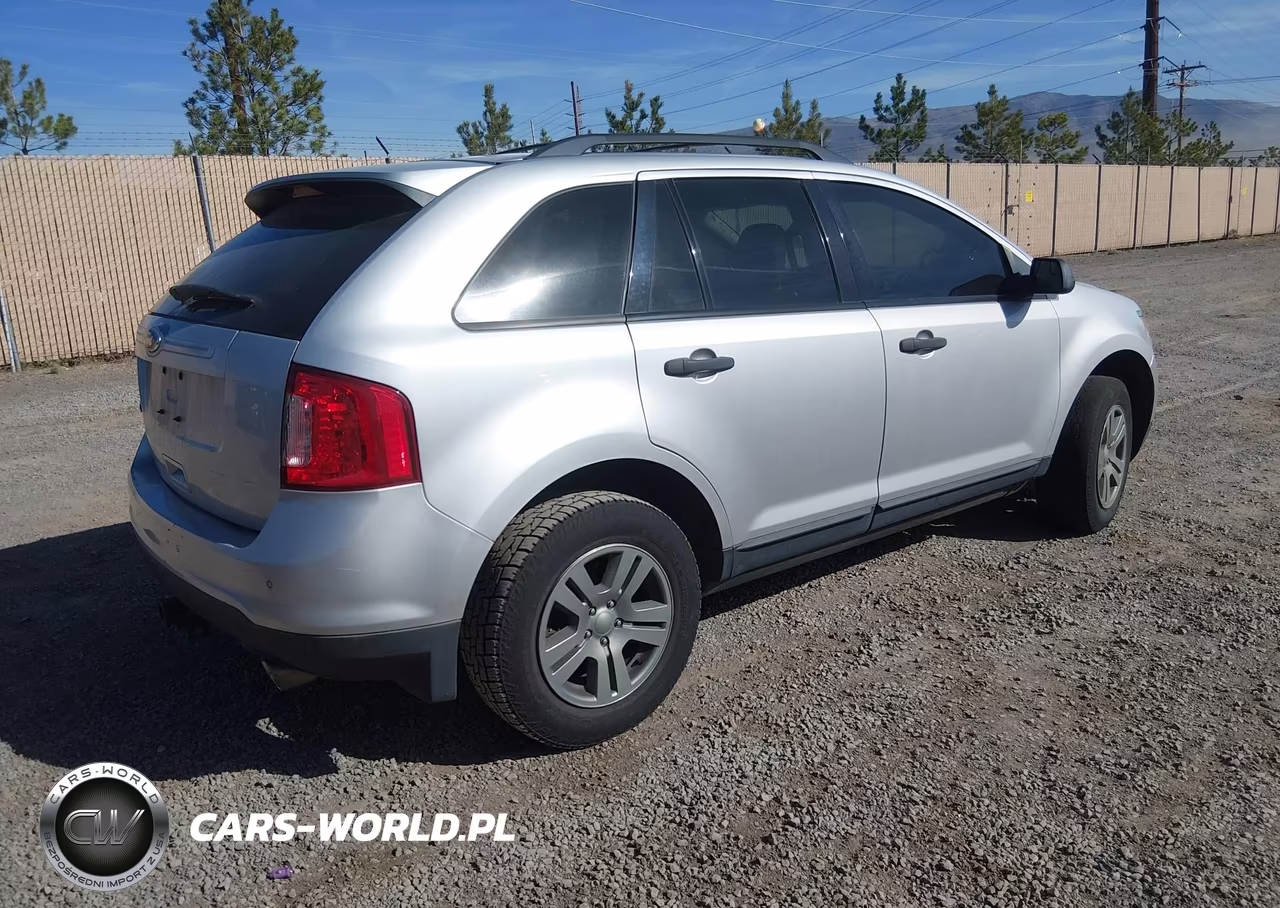2012 Ford Edge Se VIN:2FMDK3GC1CBA19443 - 4
