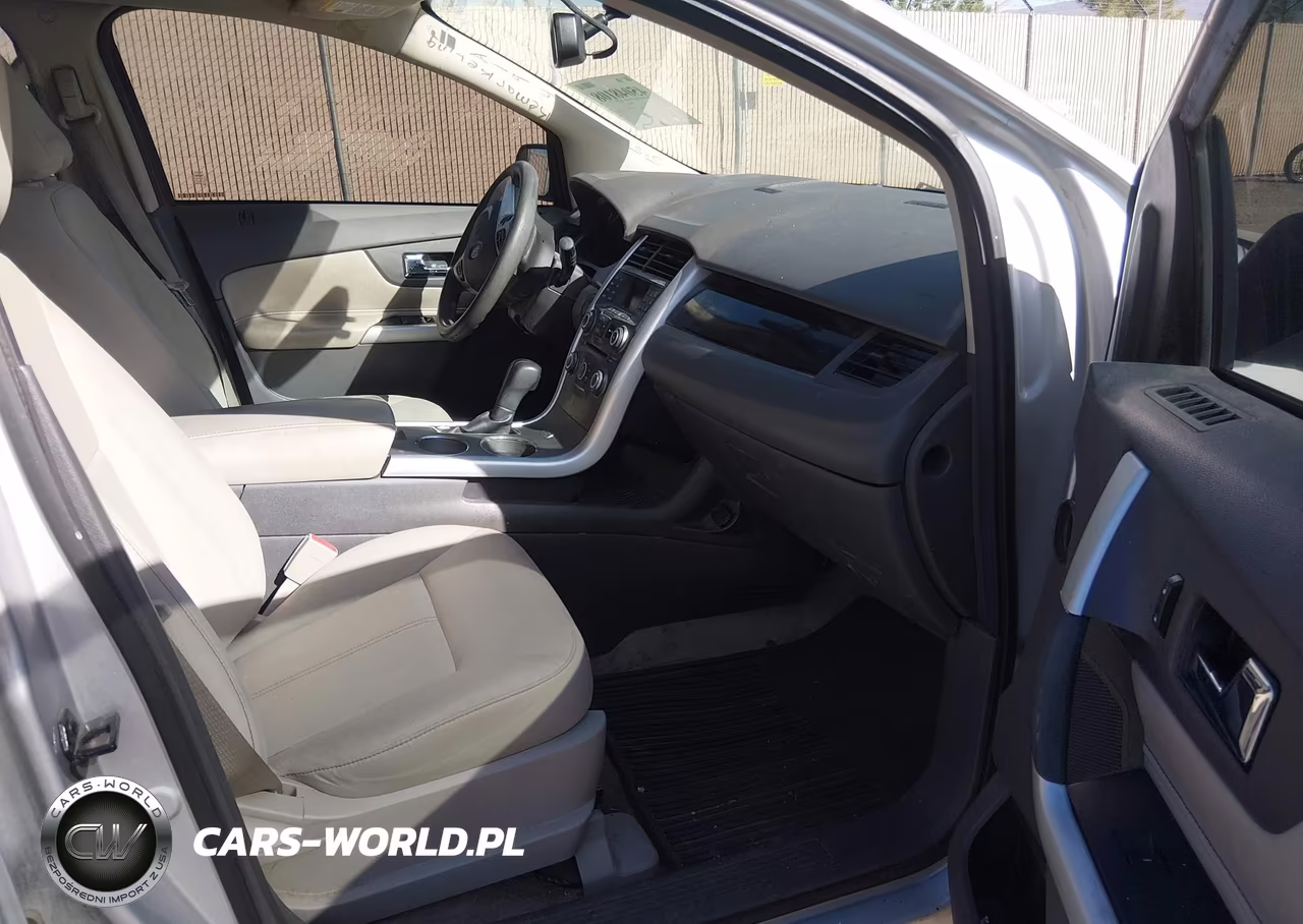 2012 Ford Edge Se VIN:2FMDK3GC1CBA19443 - 5