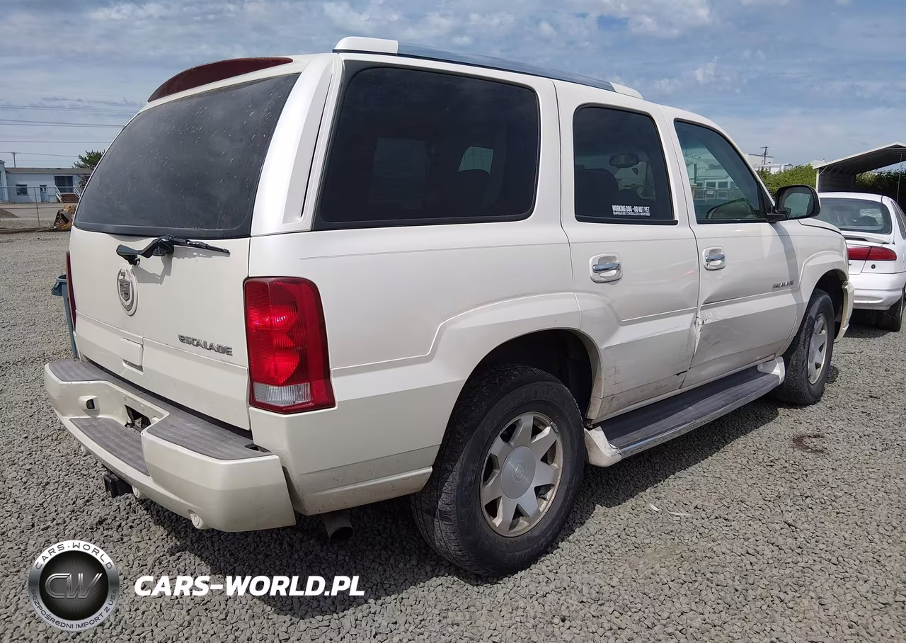 2003 Cadillac Escalade Standard VIN:1GYEK63N63R203091 - 4