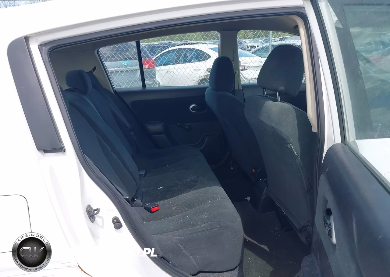 2010 Nissan Versa 1.8S VIN:3N1BC1CP0AL457414 - 8