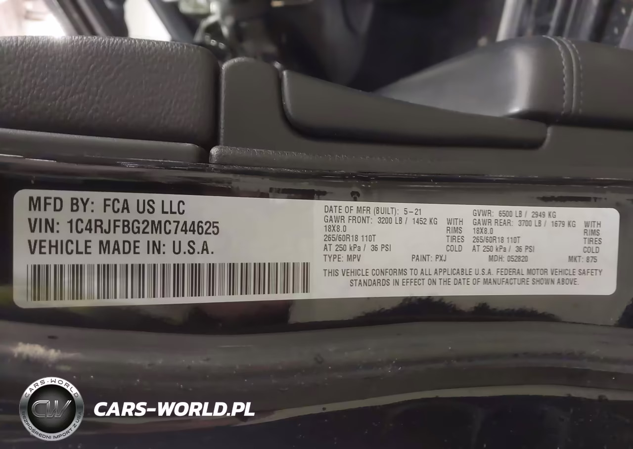2021 Jeep Grand Cherokee Limited 4X4 VIN:1C4RJFBG2MC744625 - 9