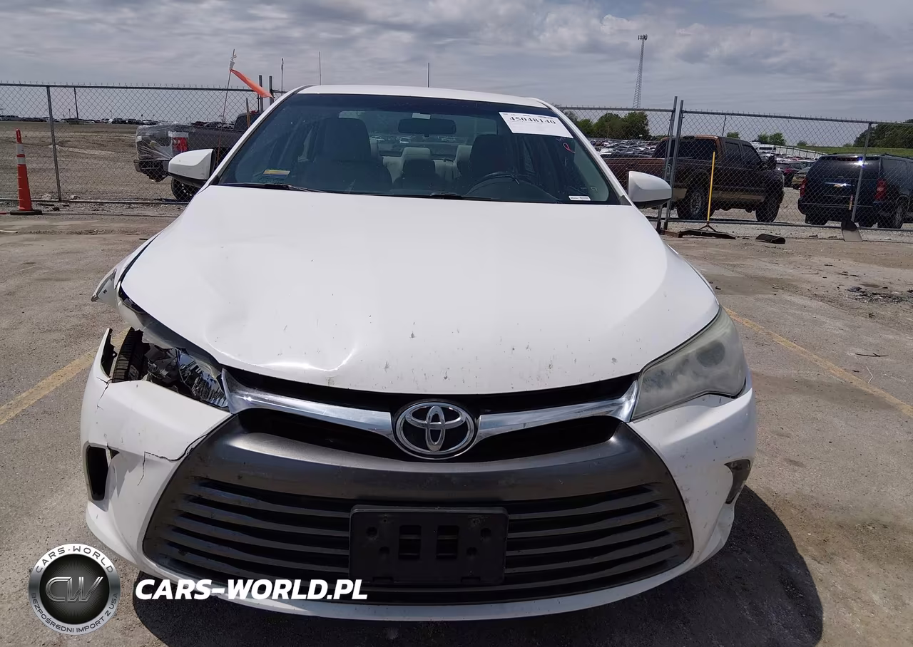 2016 Toyota Camry Le VIN:4T4BF1FK1GR564105 - 6