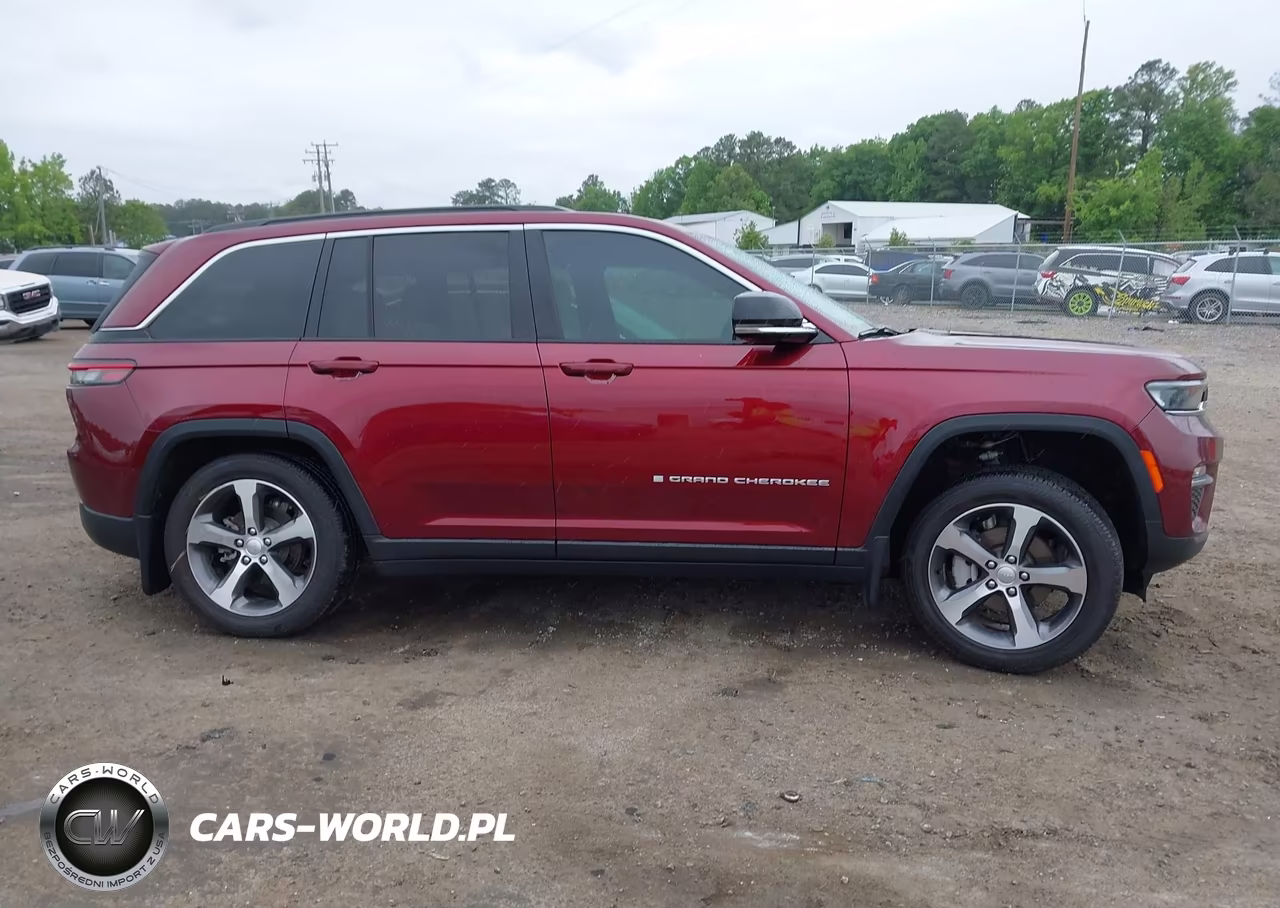 2024 Jeep Grand Cherokee Limited 4X4 VIN:1C4RJHBG9RC123403 - 14