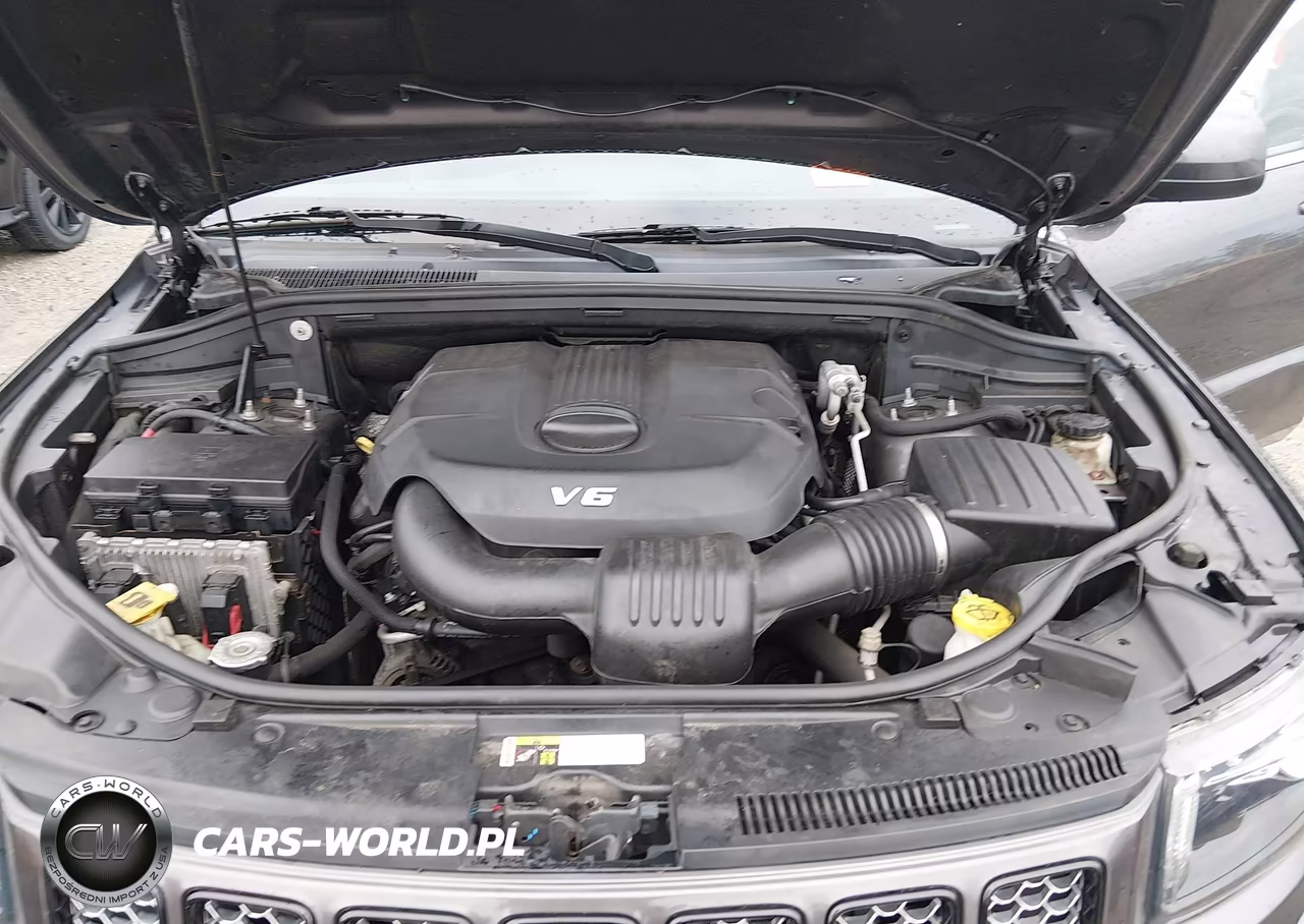 2015 Jeep Grand Cherokee Altitude VIN:1C4RJFAG5FC102517 - 10