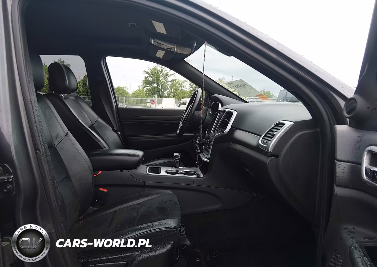2015 Jeep Grand Cherokee Altitude VIN:1C4RJFAG5FC102517 - 5