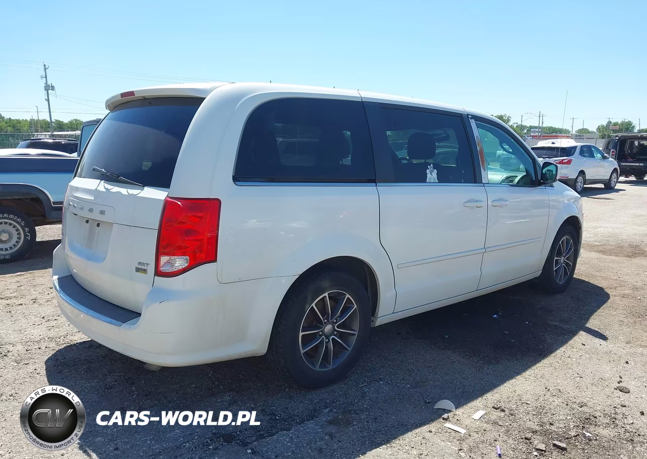 2017 Dodge Grand Caravan Sxt VIN:2C4RDGCG2HR724285 - 4