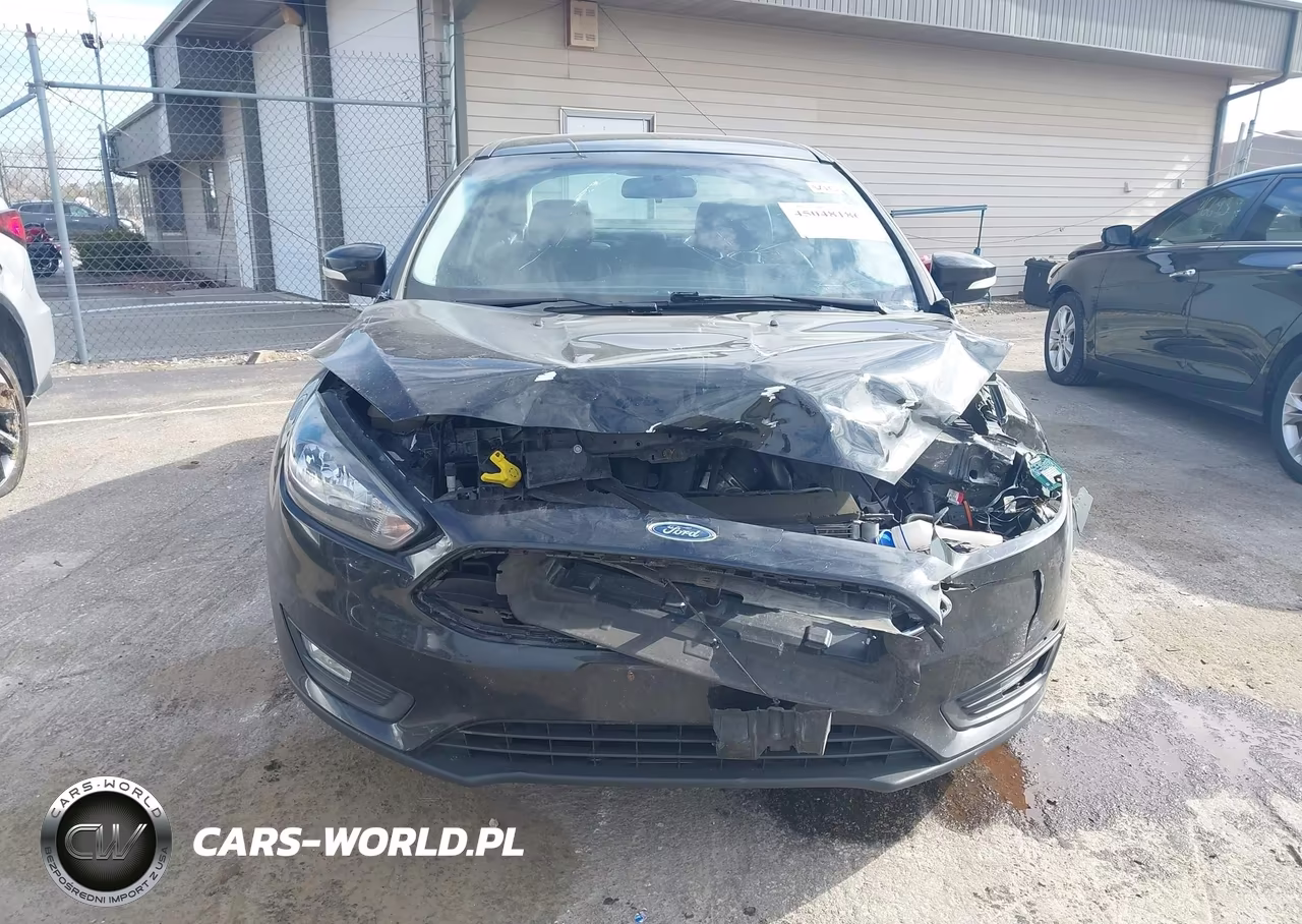 2015 Ford Focus Se VIN:1FADP3F22FL355417 - 12