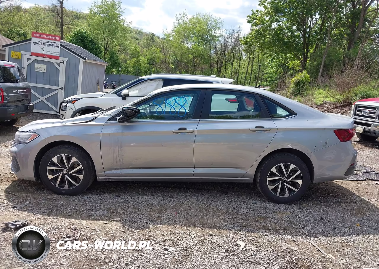 2022 Volkswagen Jetta 1.5T S VIN:3VWCM7BU5NM005822 - 15