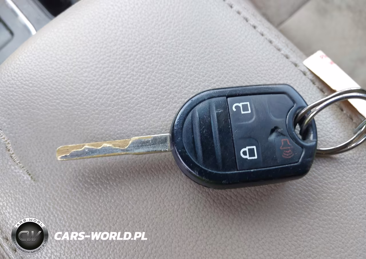 2018 Ford Escape Se VIN:1FMCU0G91JUB49349 - 11