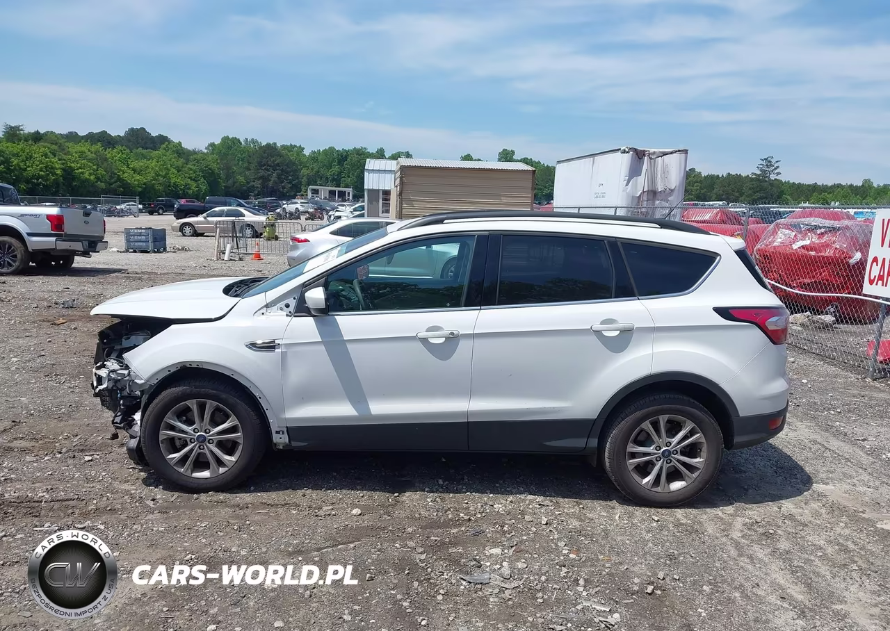 2018 Ford Escape Se VIN:1FMCU0G91JUB49349 - 14
