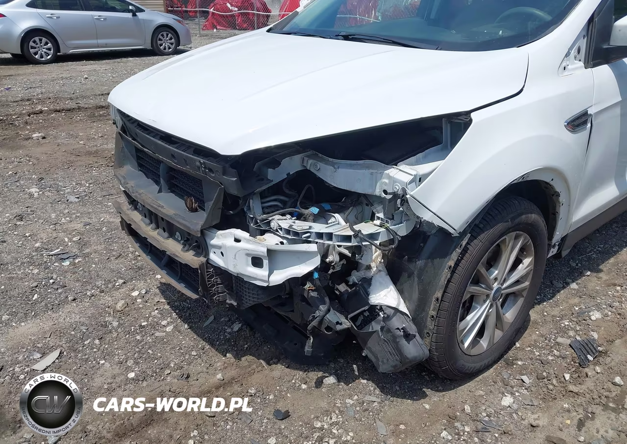 2018 Ford Escape Se VIN:1FMCU0G91JUB49349 - 18