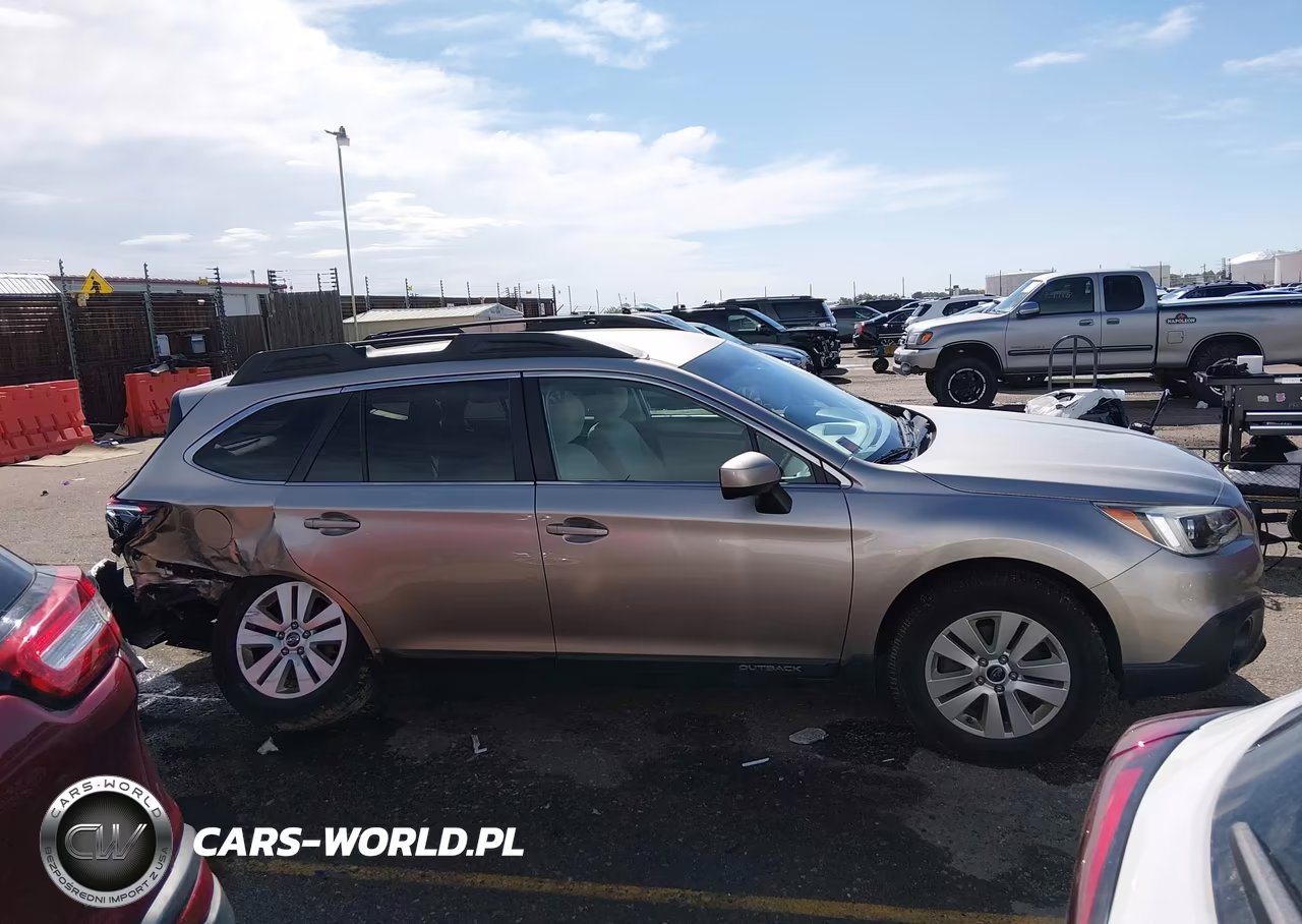 2015 Subaru Outback 2.5I Premium VIN:4S4BSBCC0F3299108 - 14