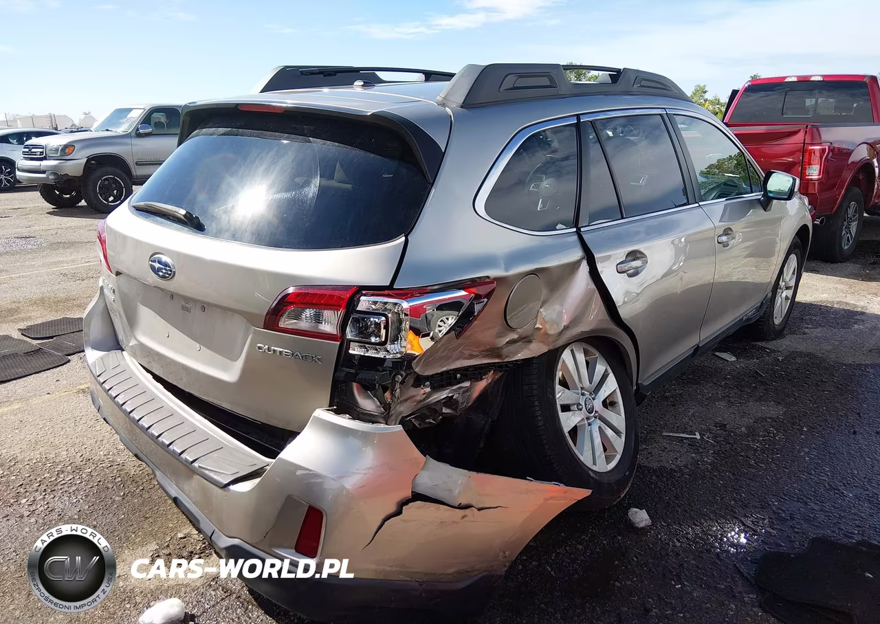 2015 Subaru Outback 2.5I Premium VIN:4S4BSBCC0F3299108 - 4