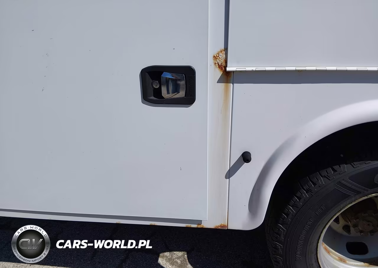 2016 Ford F-350 Chassis Xl VIN:1FD8X3G67GEC90403 - 13