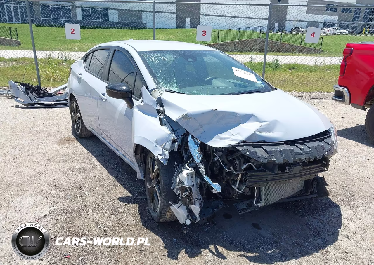 2025 Nissan Versa 1.6 Sr – zdjęcie 1 z 16
