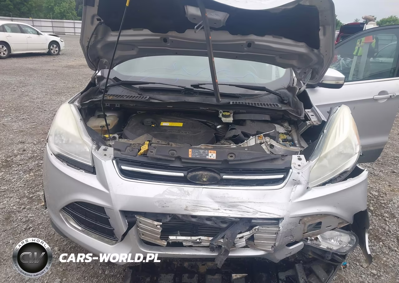 2015 Ford Escape Titanium VIN:1FMCU0JX7FUA99619 - 10