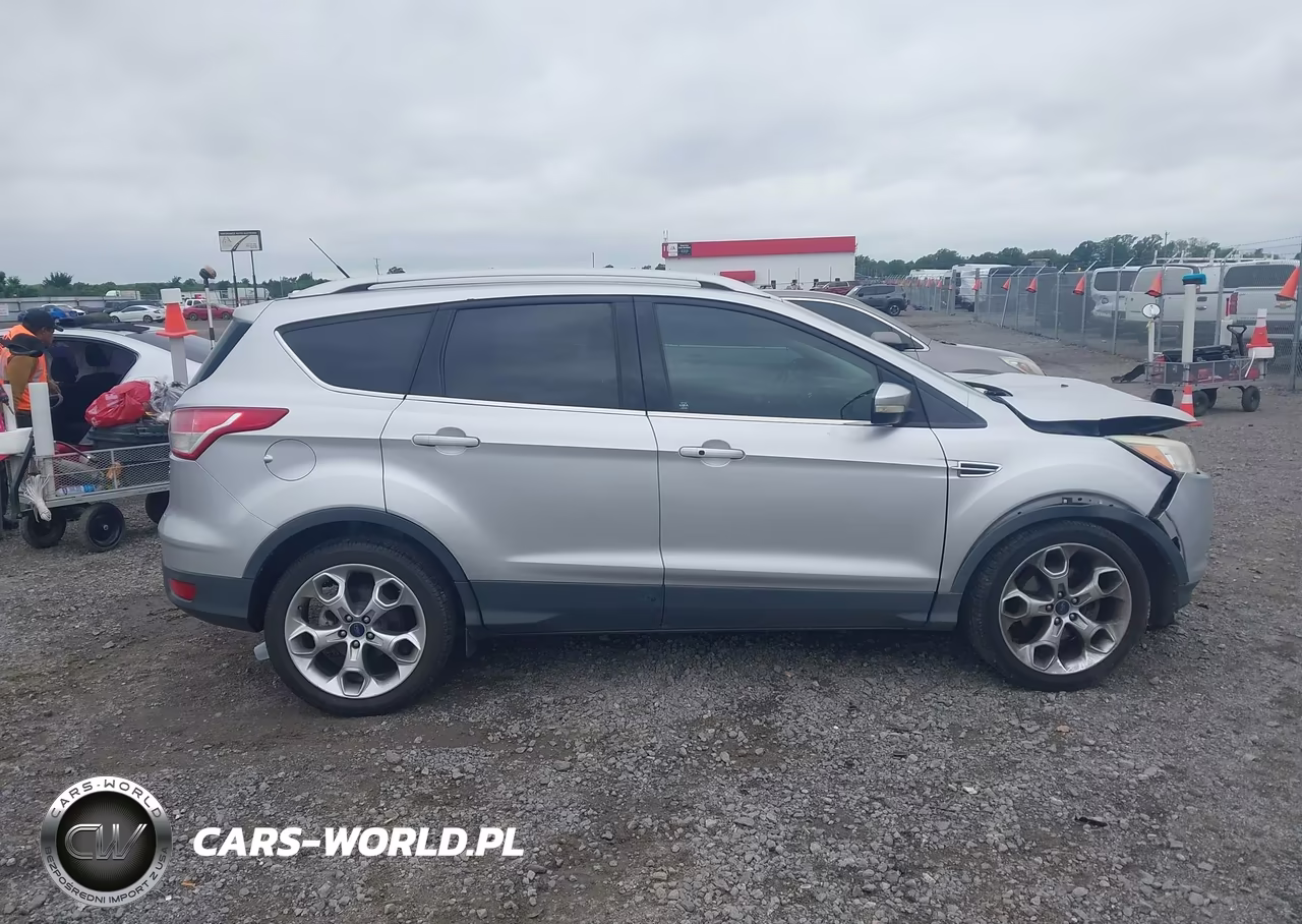 2015 Ford Escape Titanium VIN:1FMCU0JX7FUA99619 - 13