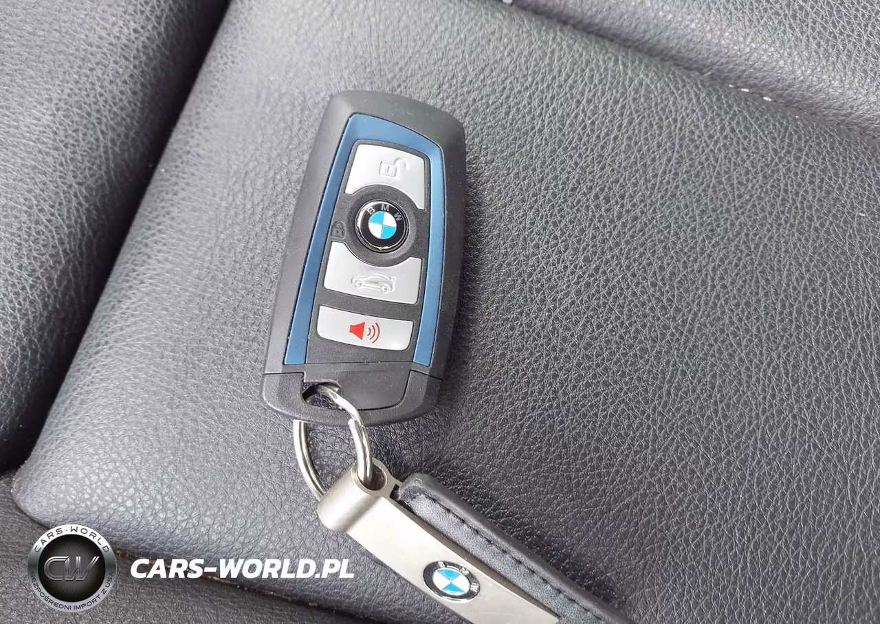 2018 BMW 340I xDrive VIN:WBA8B7C52JA585850 - 11