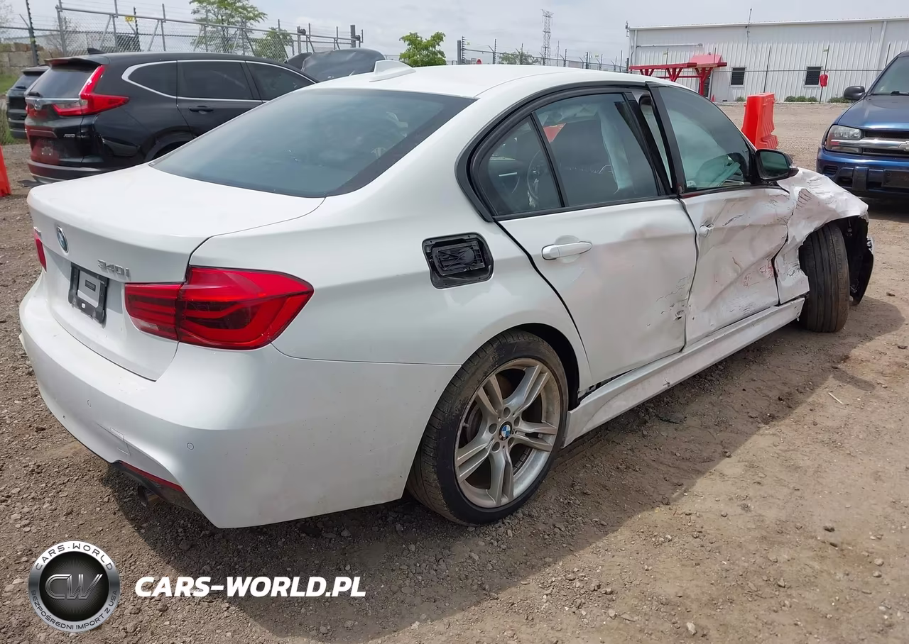 2018 BMW 340I xDrive VIN:WBA8B7C52JA585850 - 4