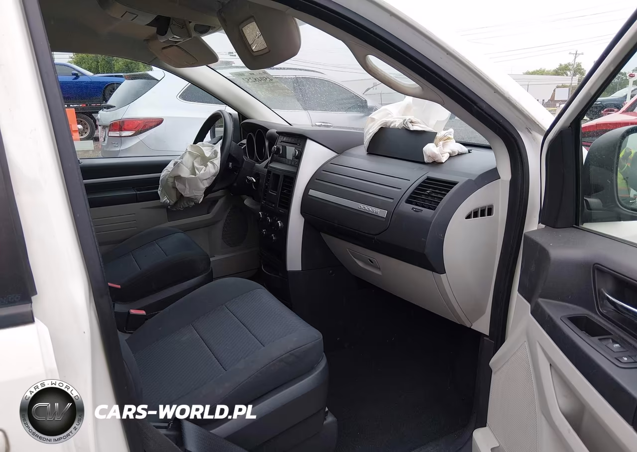 2010 Dodge Grand Caravan Se VIN:2D4RN4DE8AR192185 - 5