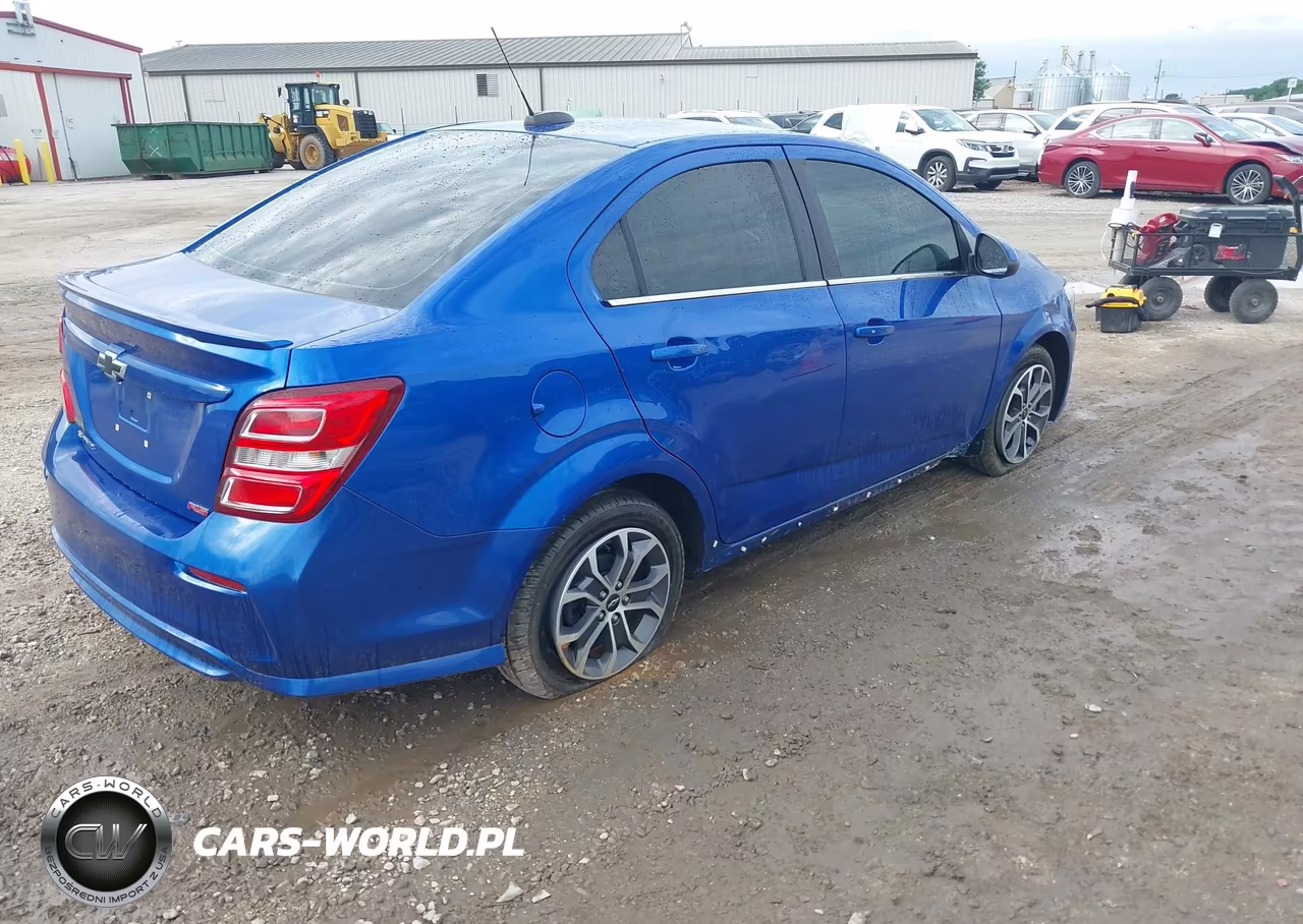 2020 Chevrolet Sonic Fwd Lt VIN:1G1JD5SB0L4139460 - 4