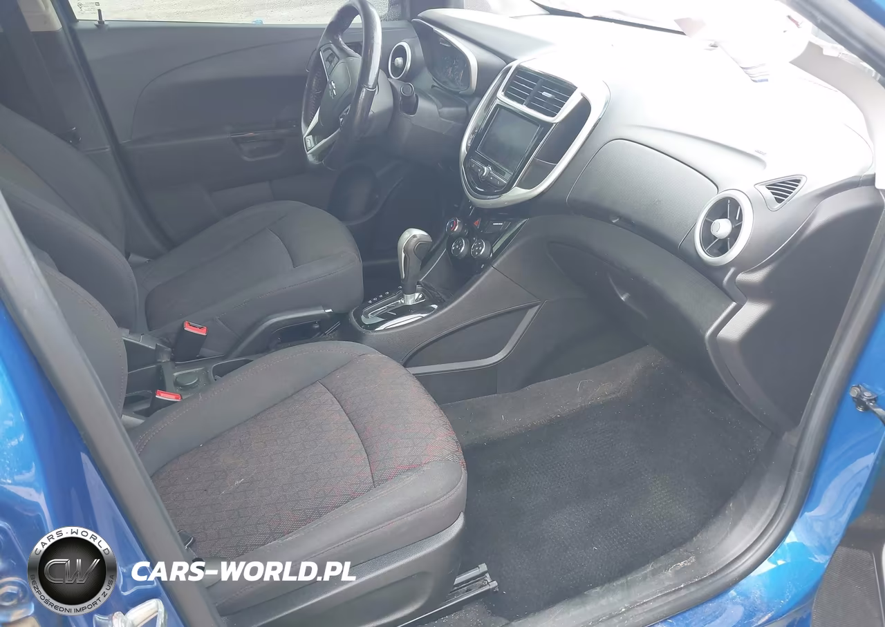 2020 Chevrolet Sonic Fwd Lt VIN:1G1JD5SB0L4139460 - 5