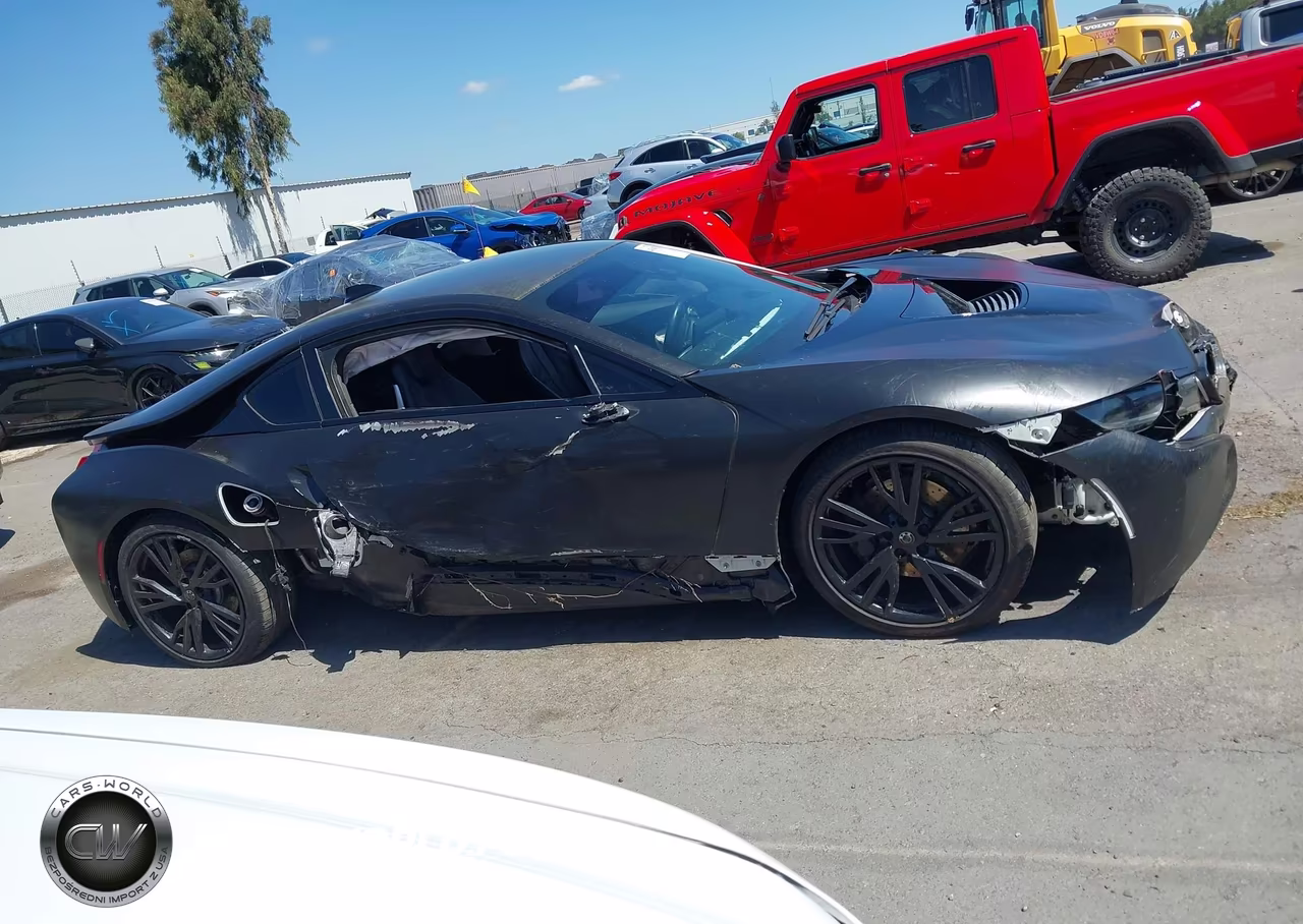 2016 BMW I8 VIN:WBY2Z2C58GV674748 - 13