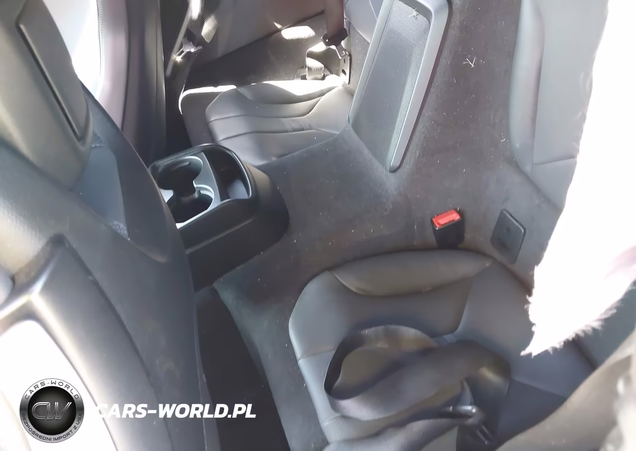 2016 BMW I8 VIN:WBY2Z2C58GV674748 - 8