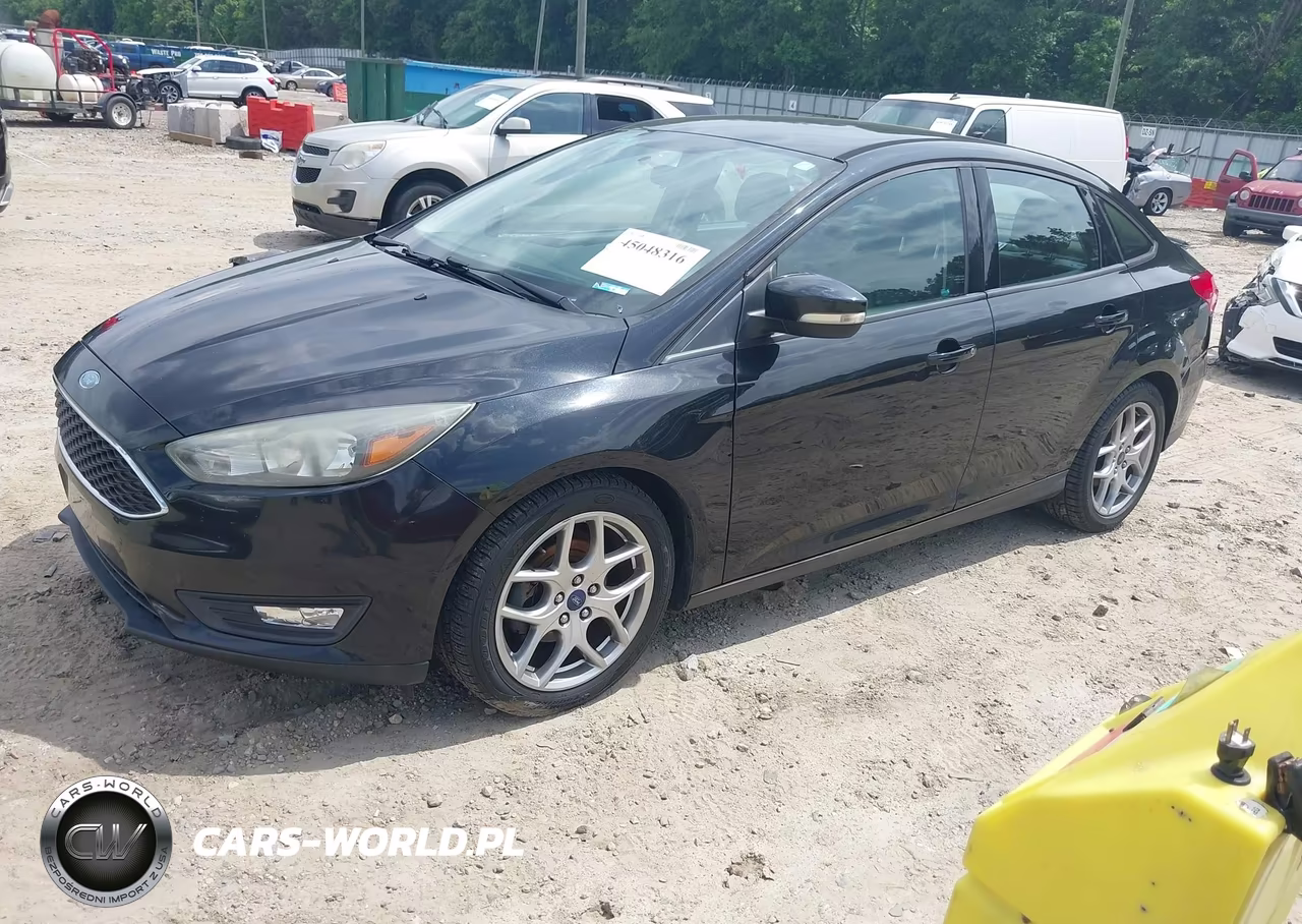 2015 Ford Focus Se VIN:1FADP3F23FL280582 - 2