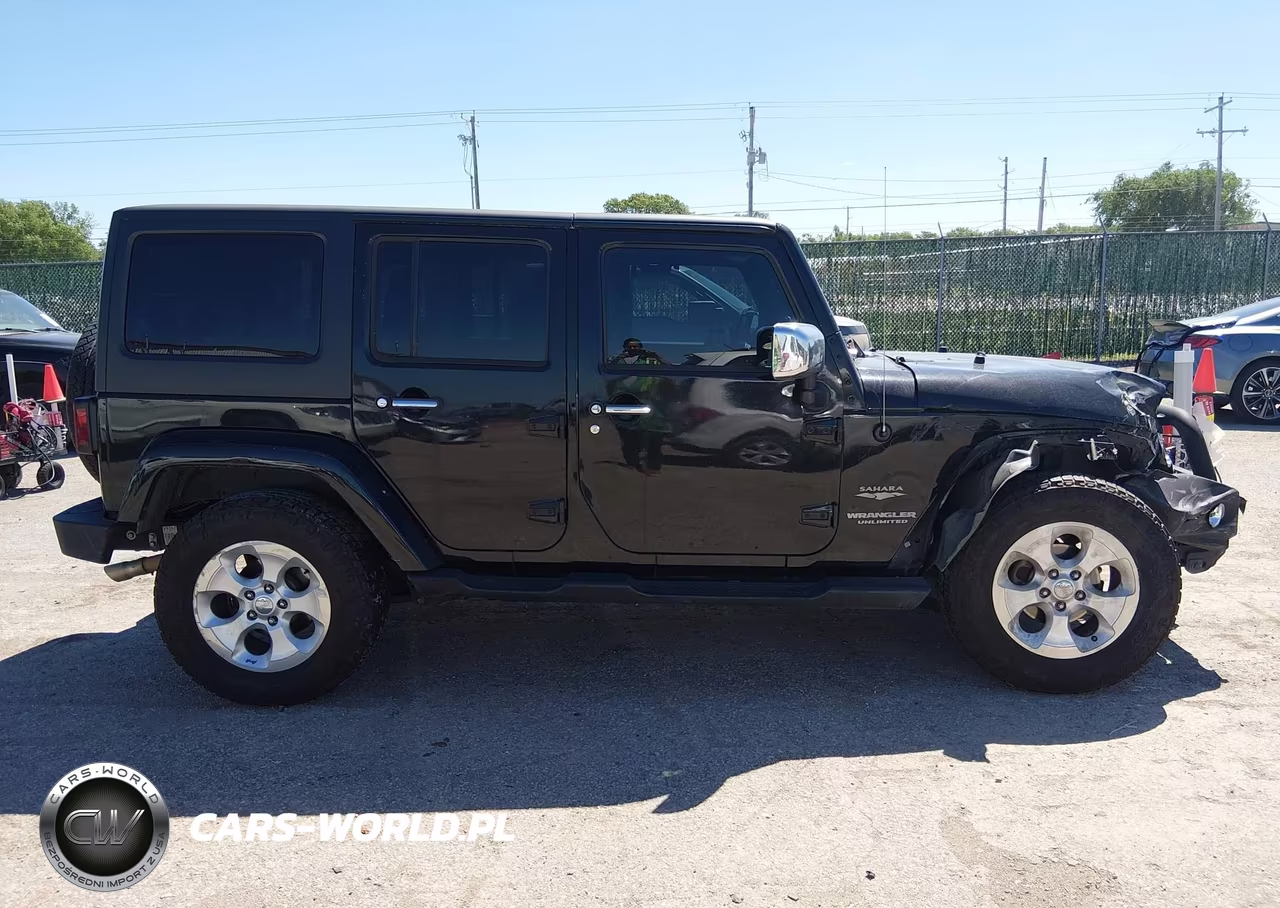 2013 Jeep Wrangler Unlimited Sahara VIN:1C4BJWEG7DL591124 - 13
