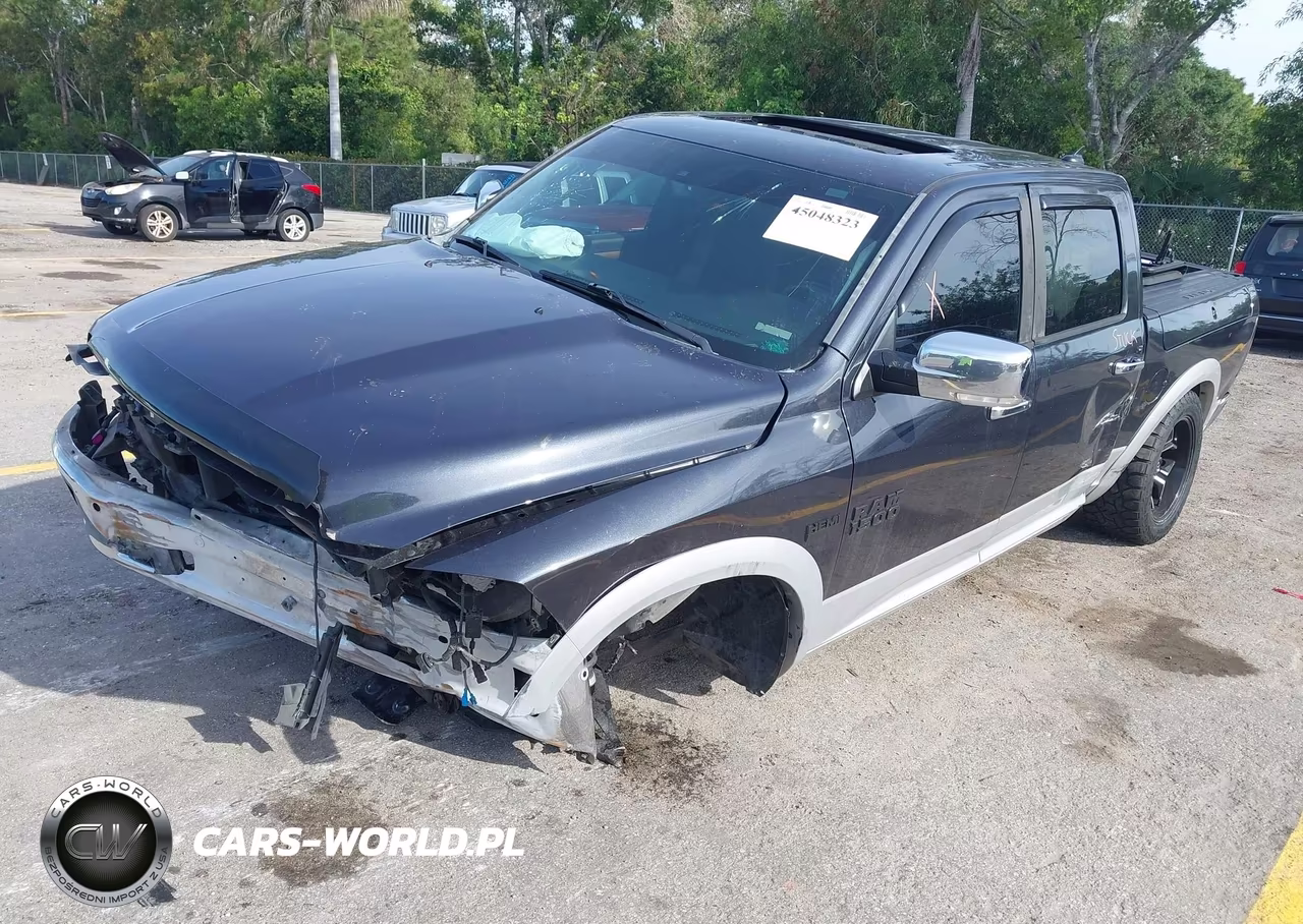 2015 Ram 1500 Laramie VIN:1C6RR7NT8FS500100 - 2