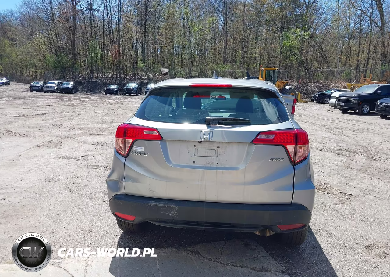 2018 Honda Hr-V Lx VIN:3CZRU6H34JM725705 - 16