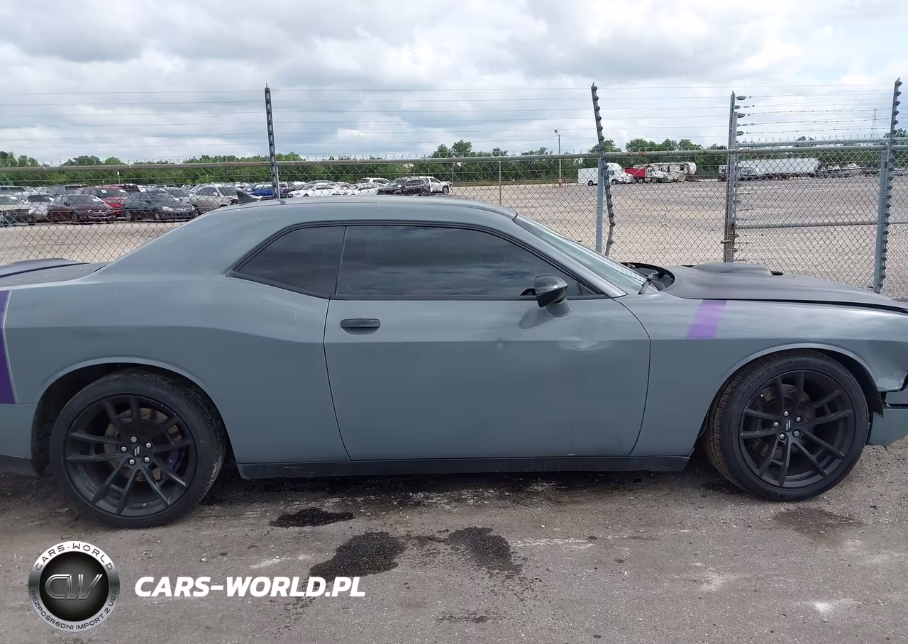 2019 Dodge Challenger R-T Scat Pack VIN:2C3CDZFJXKH607032 - 13