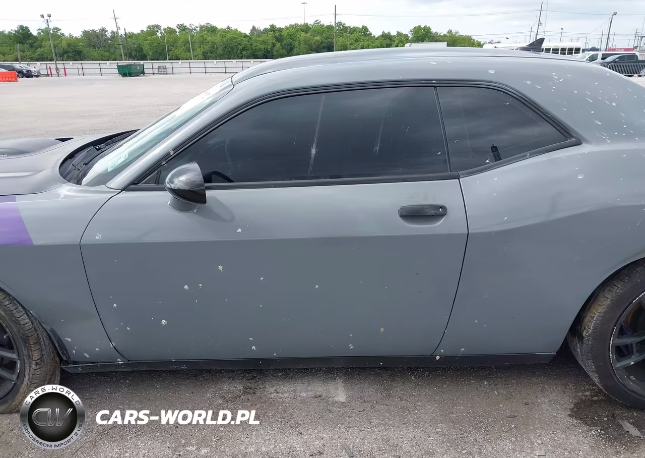 2019 Dodge Challenger R-T Scat Pack VIN:2C3CDZFJXKH607032 - 14