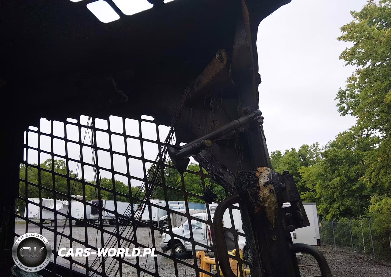 2023 John Deere 333G VIN:1T0333GMLRF459348 - 7