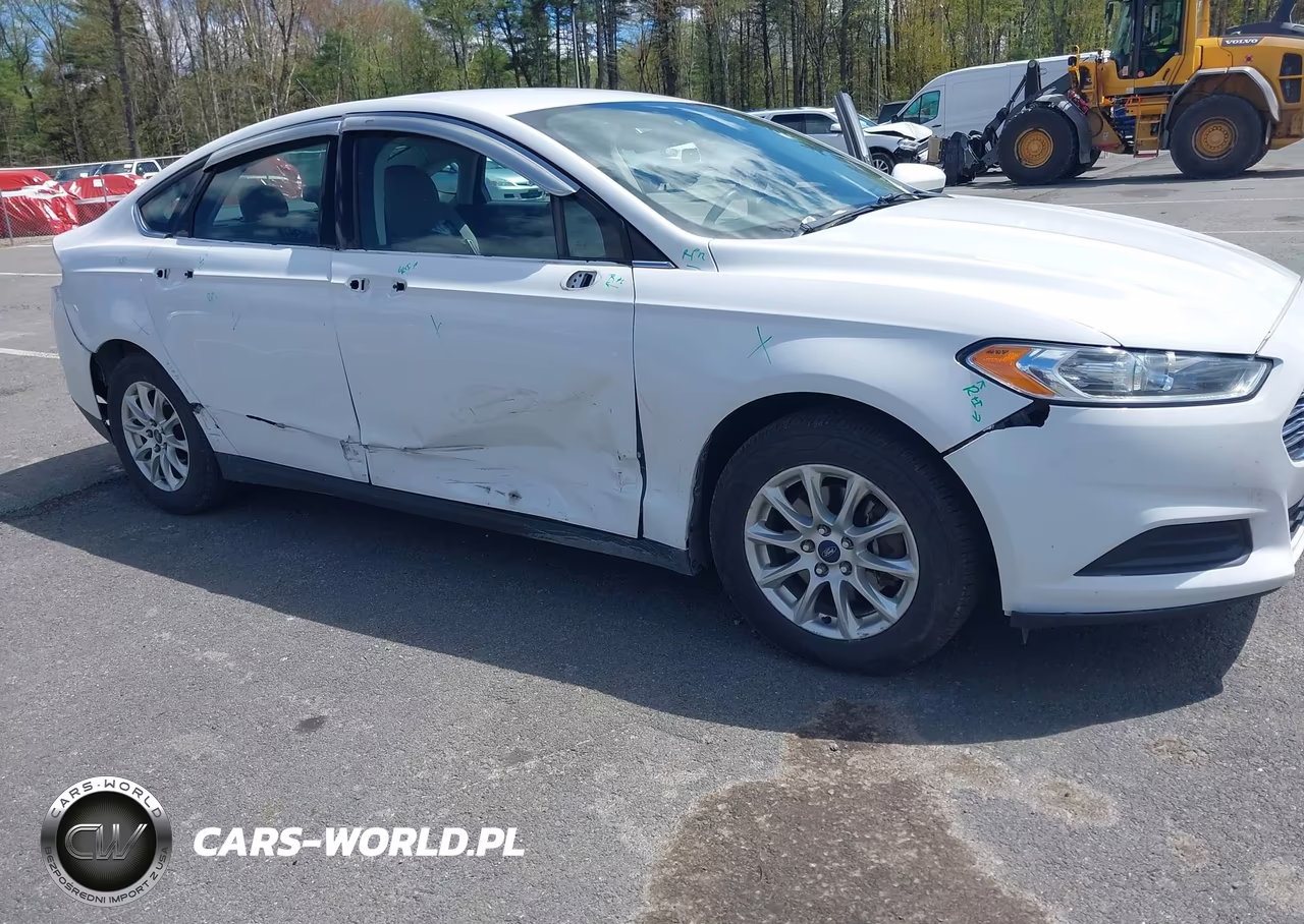 2015 Ford Fusion S VIN:3FA6P0G77FR300044 - 6