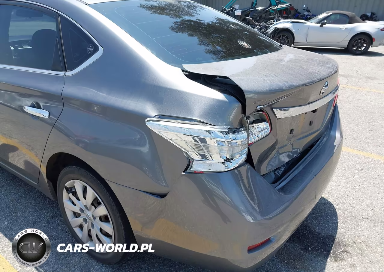 2015 Nissan Sentra S VIN:3N1AB7AP6FY257474 - 17