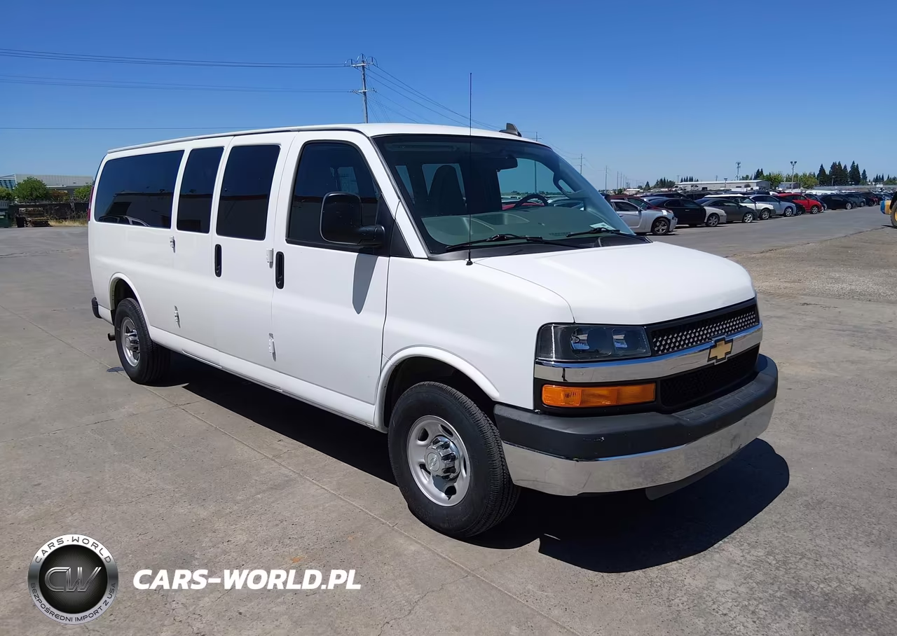 2016 Chevrolet Express 3500 Lt