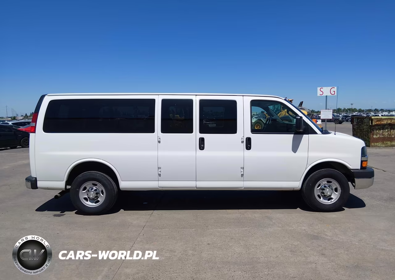 2016 Chevrolet Express 3500 Lt VIN:1GAZGPFF7G1314734 - 13