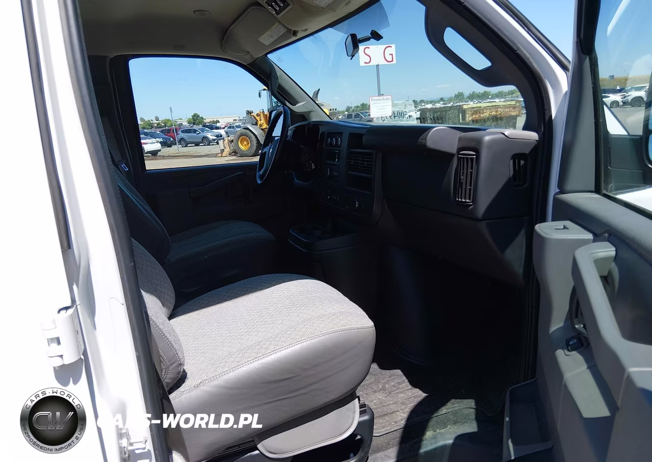 2016 Chevrolet Express 3500 Lt VIN:1GAZGPFF7G1314734 - 5