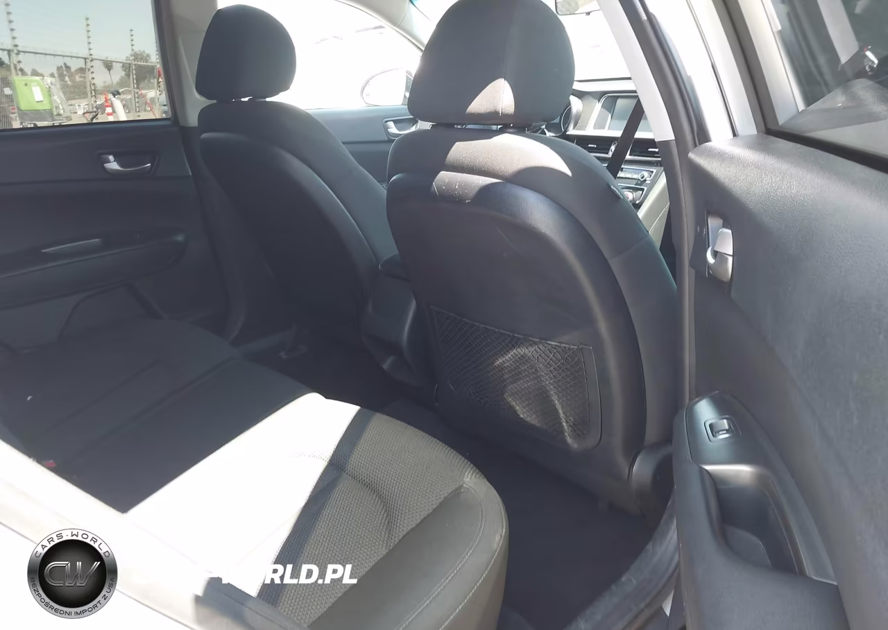 2020 Kia Optima Lx VIN:5XXGT4L39LG389873 - 8