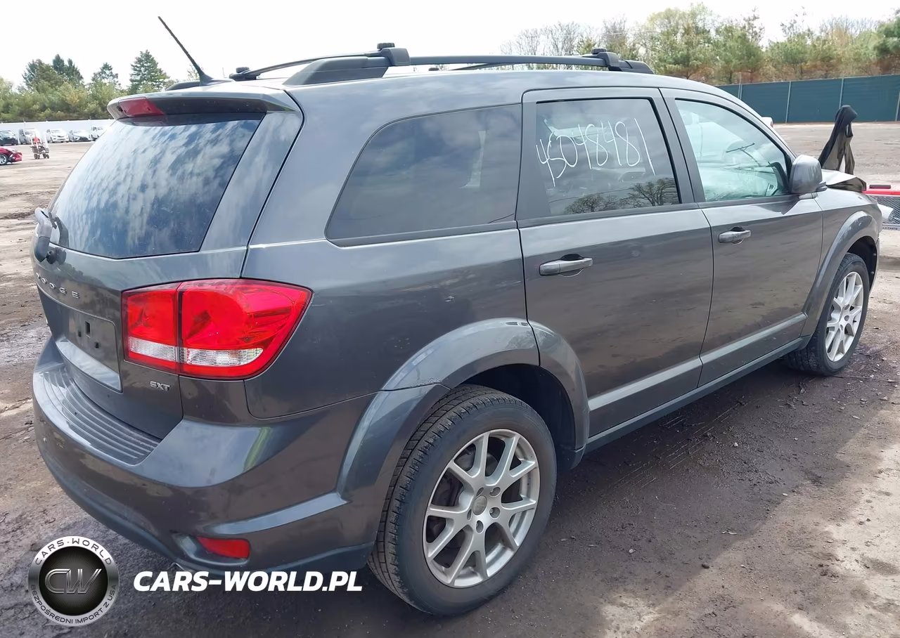 2015 Dodge Journey Sxt VIN:3C4PDCCG7FT704866 - 4