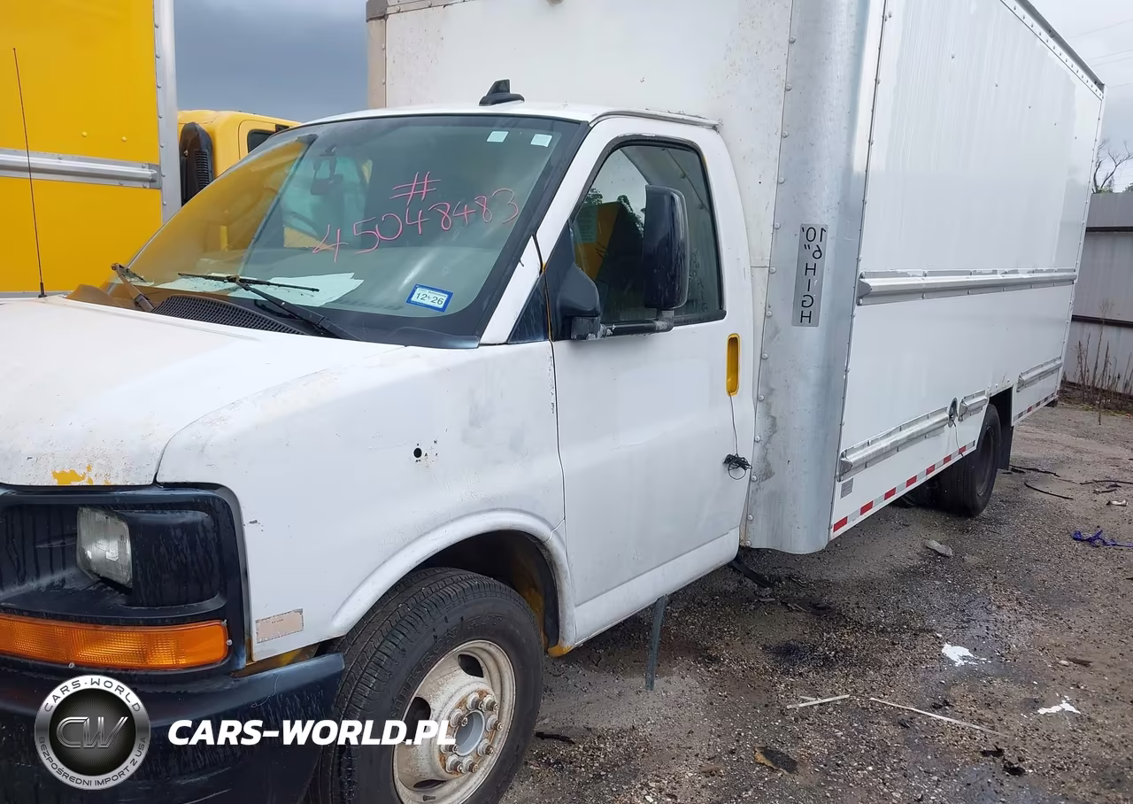 2016 GMC Savana Cutaway 3500 VIN:1GD37TCG4G1198830 - 11